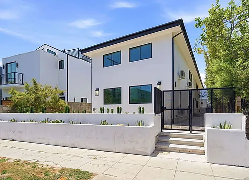333 6th Ave Photo 1