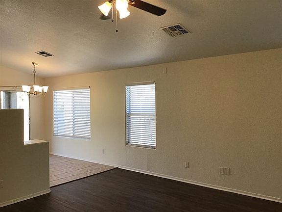 5th image of 20960 N 84th Ln