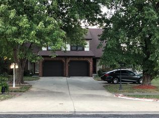 243 E County Line Rd, Greenwood, IN 46143