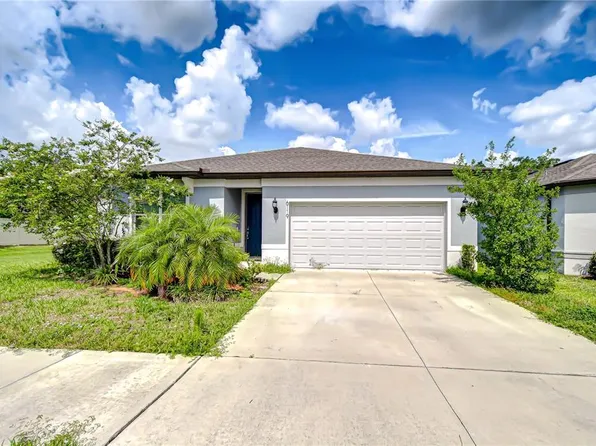 6119 Bradford Woods Dr, Zephyrhills, FL 33542