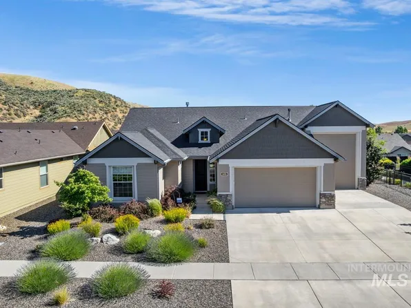 5685 W Night Sky Ct, Boise, ID 83714