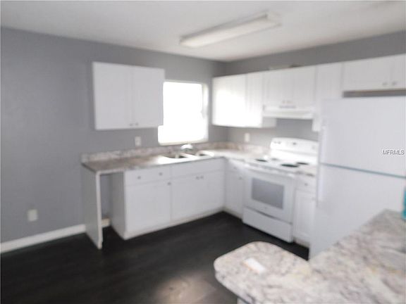 4th image of 4373 Clarinda St