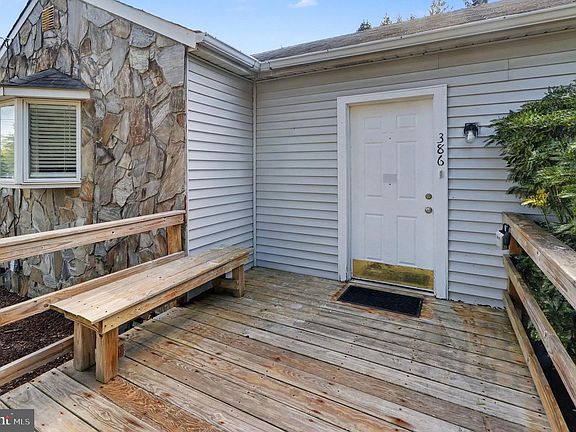 5th image of 386 Butler Rd
