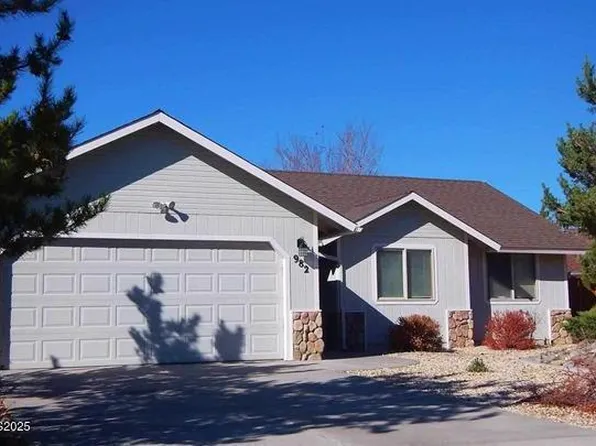 982 Starleaf Ct, Carson City, NV 89705