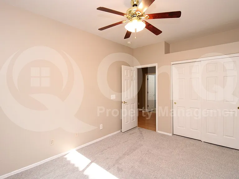 1199 E Browning Pl — Photo 14
