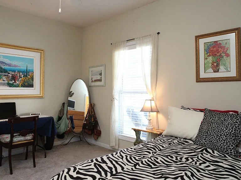 415 Hargrove Rd E #4X3 — Photo 10