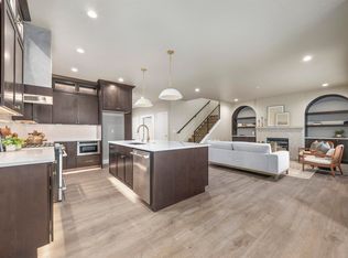 184 Taylor Ln, Pasco, WA 99301