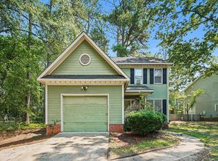808 Hilton Dr, Fayetteville, NC 28311