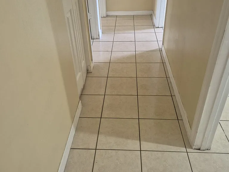 735 Toulon Dr — Photo 11