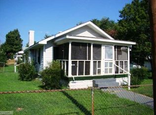 1816 Longview Dr, Winston Salem, NC 27107