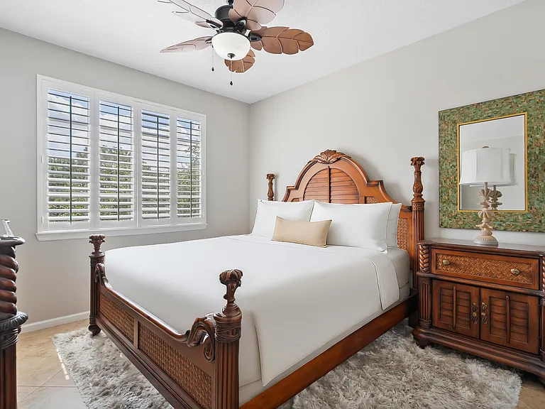 3303 Myrtlewood Cir E — Photo 11