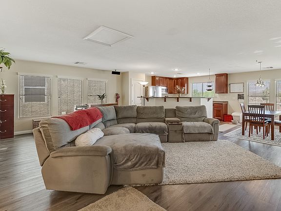 3rd image of 3120 Alder Grove Ct