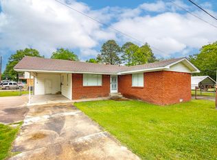1001 E Homan St, England, AR 72046