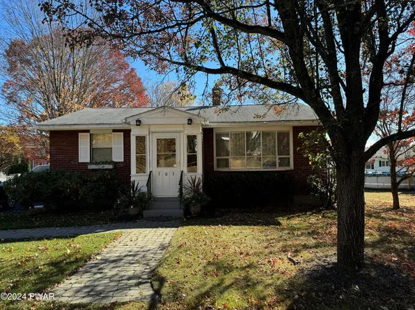 703 6th St, Milford, PA 18337