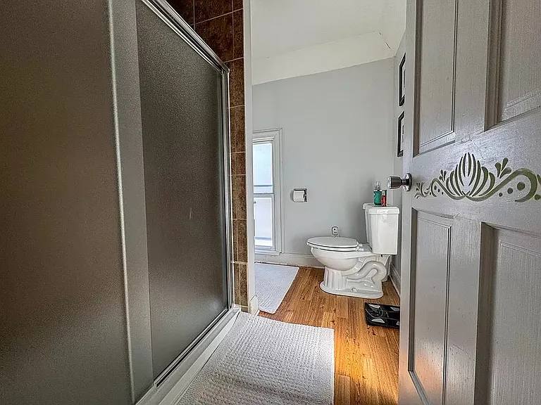 210 S Keystone Ave — Photo 18