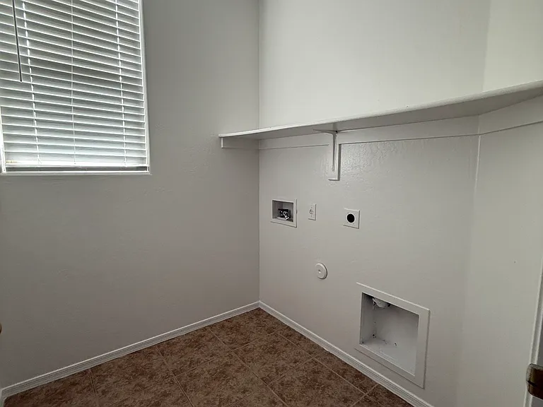 24793 W Dove Peak — Photo 13