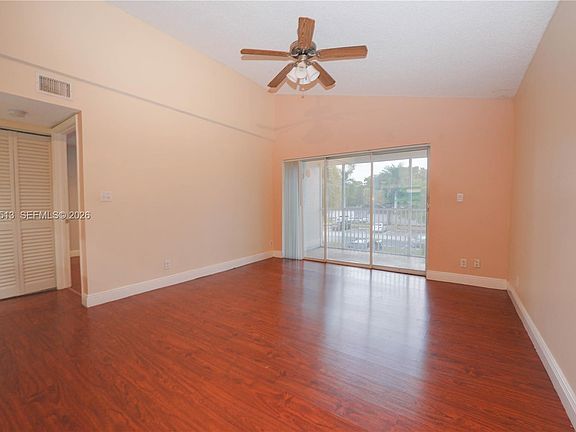 3rd image of 5686 Rock Island Rd APT 114