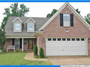8131 Maywood Dr, Olive Branch, MS 38654