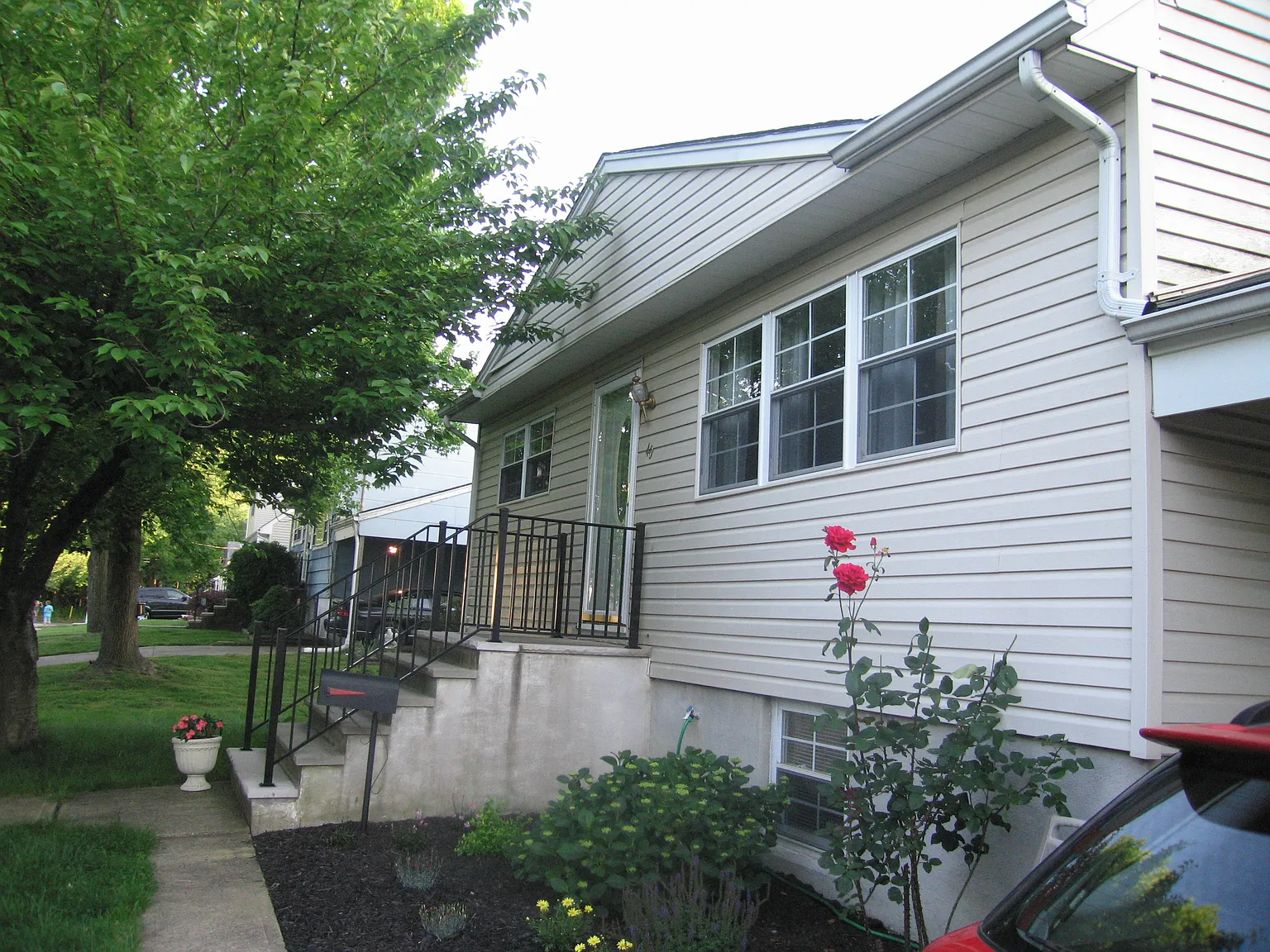 40 Maklary St photo 1
