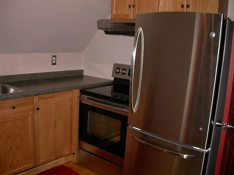 218 Broad St #14 — Photo 8