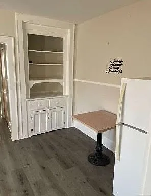 98-100 Windsor St #2-R — Photo 5