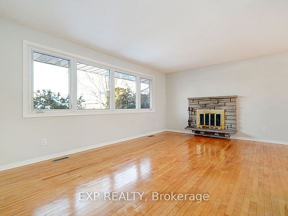 5th image of 728 Fielding Dr