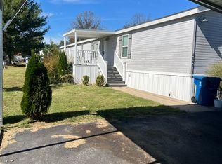 2855 Tribal Pl, West Paducah, KY 42086