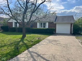 7740 Five Points Rd, Indianapolis, IN 46259