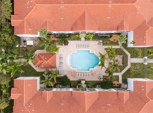 6821 SW 44th St APT 201, Miami, FL 33155