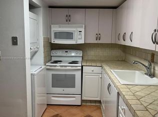 10000 NW 80th Ct APT 2108, Hialeah Gardens, FL 33016