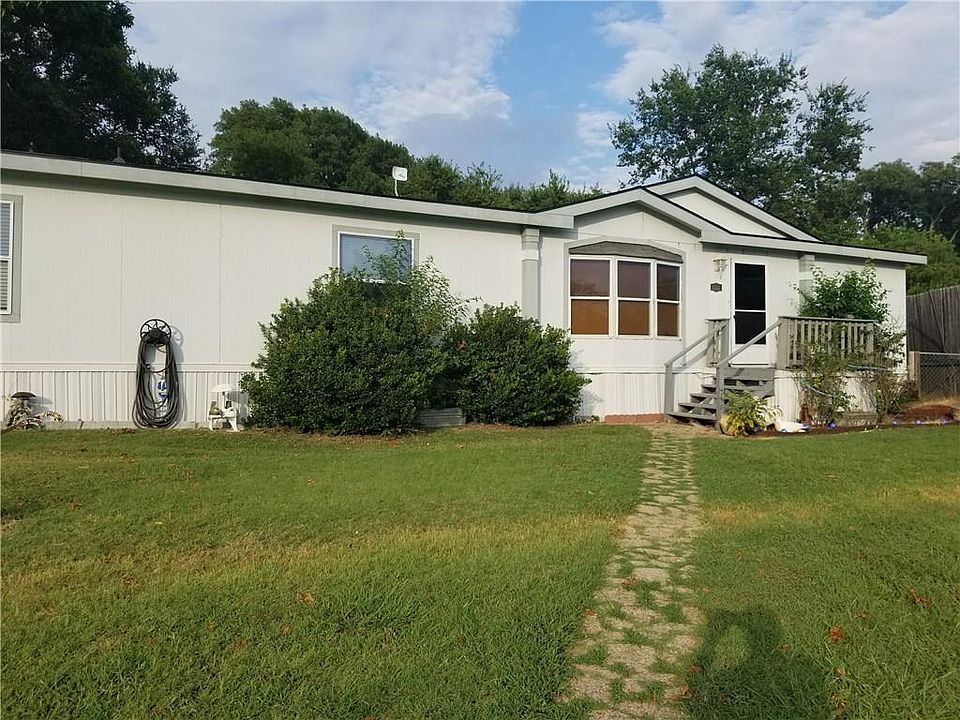 1st image of 3322 County Road 275