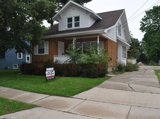 807 3rd St, De Pere, WI 54115