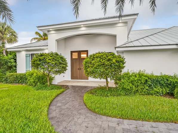 2160 Sanford Ct, Vero Beach, FL 32963