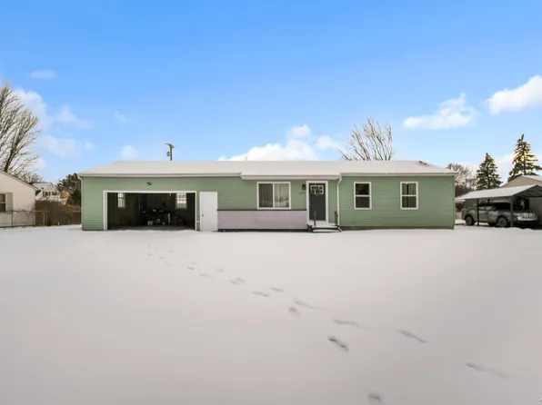 3306 Broadmore Dr, Bay City, MI 48706