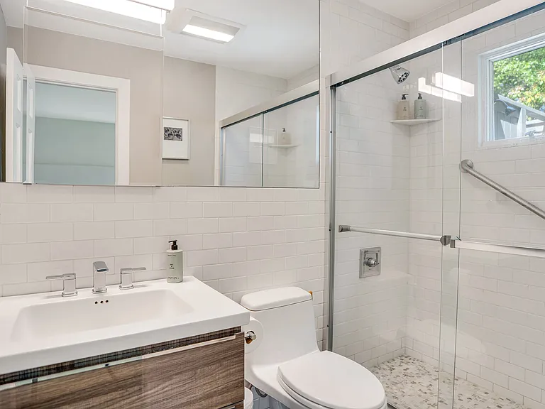 46 Wireless Rd — Photo 16