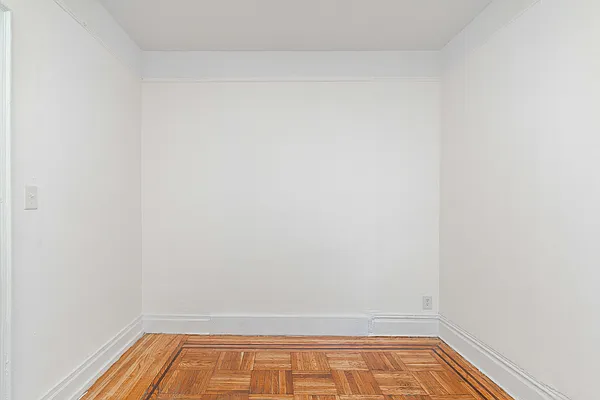 Rented by Modern Spaces | media 17