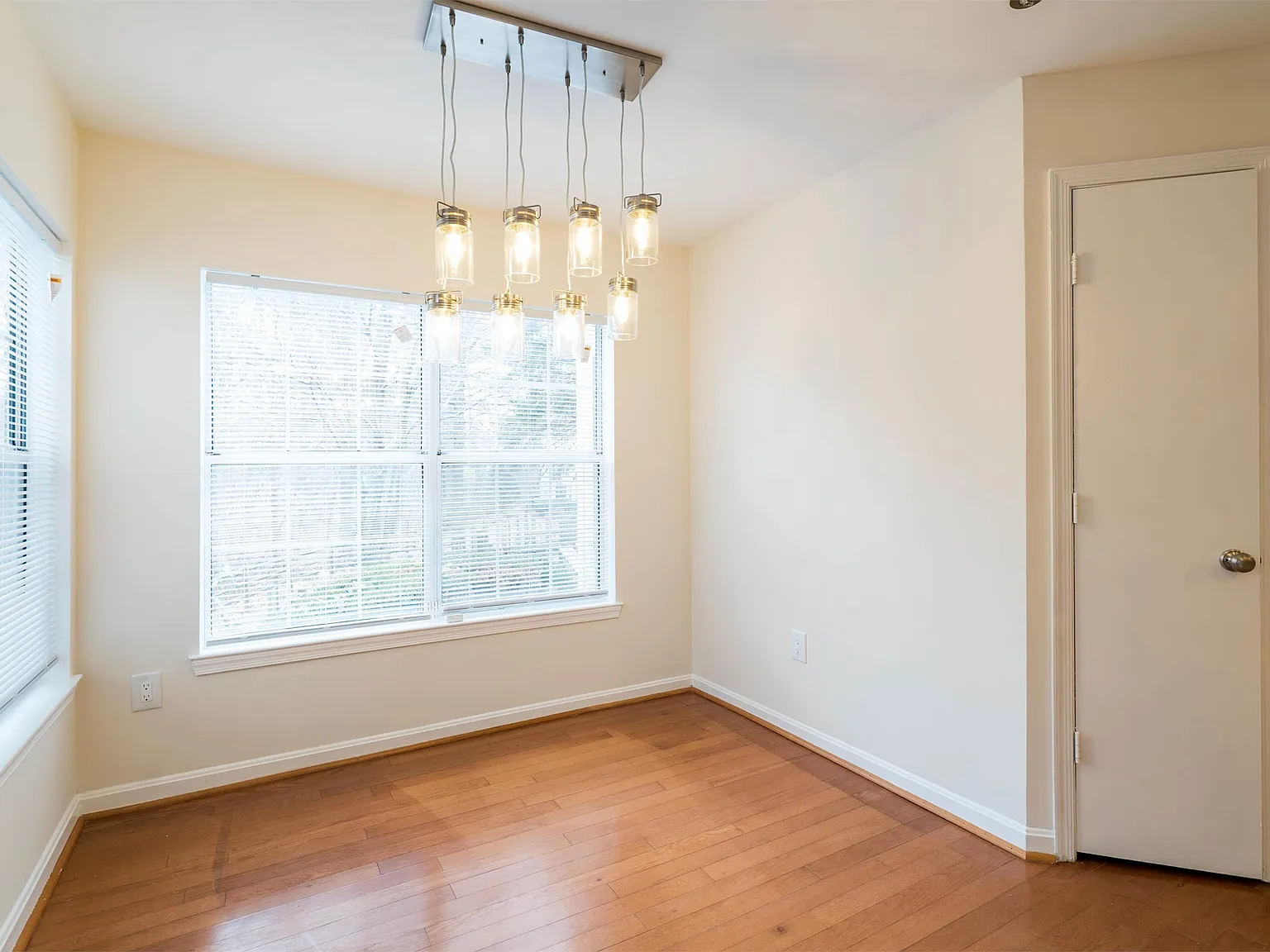 10403 Beacon Ridge Drive - 1 — Photo 4