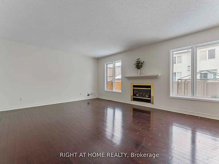 104B Craig Henry Dr — Photo 9