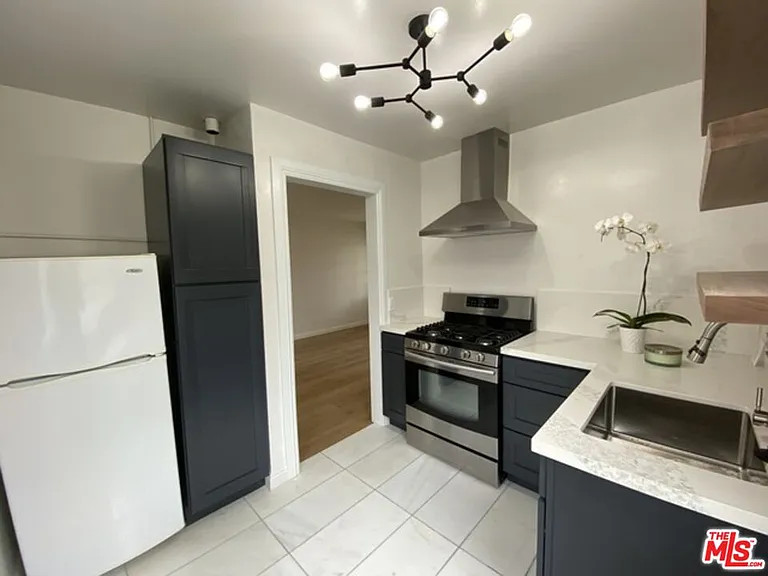 5420 Alvern Cir #5420D — Photo 6