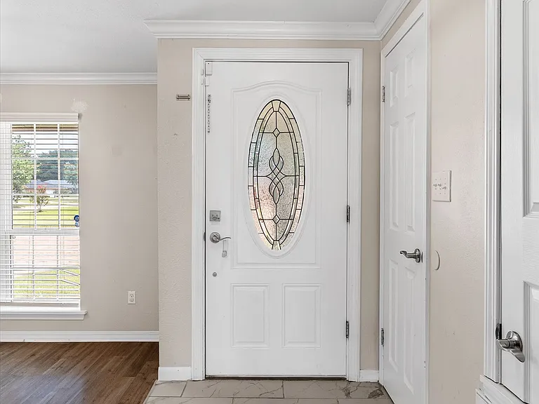 5318 Foxglove Dr — Photo 5