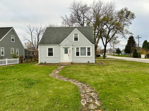 368 Spruce Ave, Bensenville, IL 60106