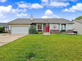 8608 E Mount Vernon Ct, Wichita, KS 67207