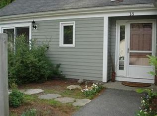 18 Fifer Ln #18, Lexington, MA 02420