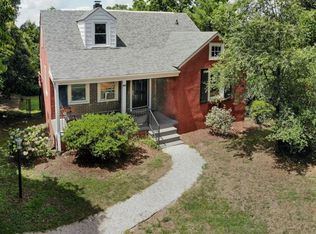 1113 Locust Ave, Charlottesville, VA 22901