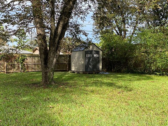 5th image of 2605 Northside Dr