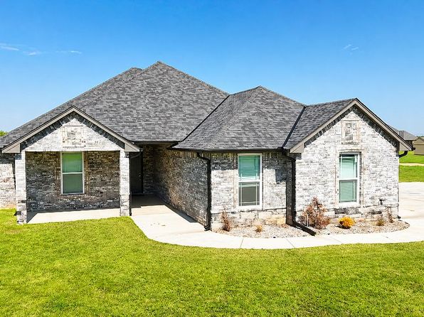 169 SW Elk Creek Loop
