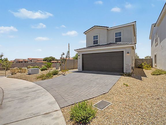 4th image of 1528 N Pueblo Dr