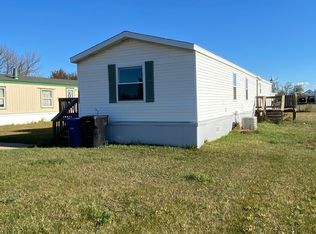1357 5th Ave SE, Dickinson, ND 58601