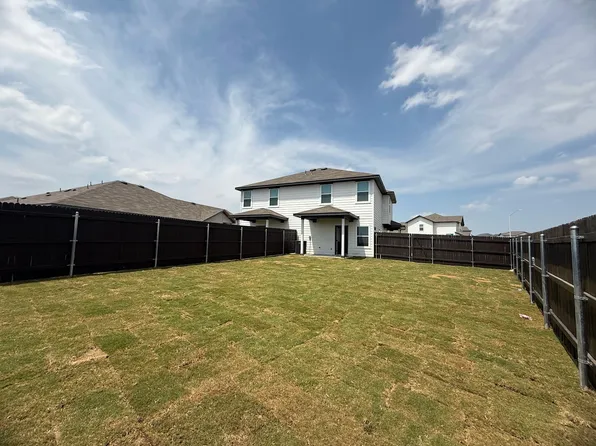 113 Schrader Dr, Buda, TX 78610