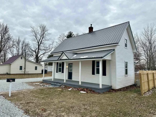 114 S Meridian St, Worthington, IN 47471